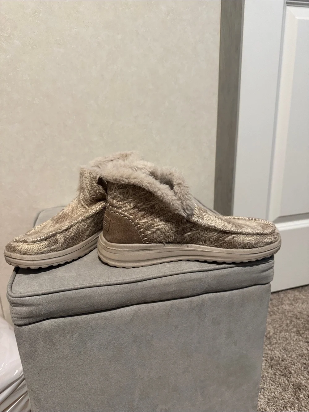 Hey Dude Denny boots